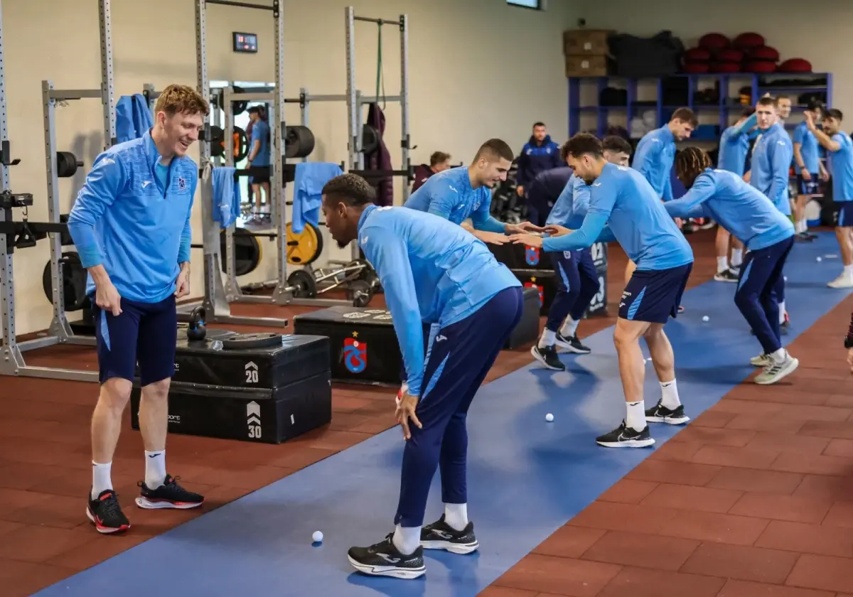 Trabzonspor, Samsunspor ile yapacağı önemli maç için hazırlıklarını sürdürüyor. Taraftarlar,