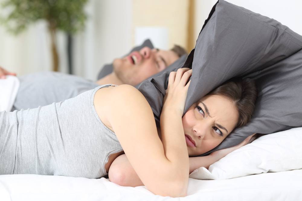 Uyku Apnesi Nedir? Uykuda oluşan solunum problemleri hakkında bilgi veren