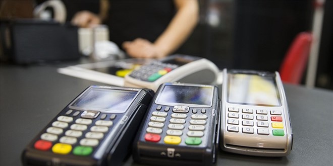 2024 yılında Türkiye'de banka ve kredi kartlarıyla harcamaların artışı, yeni