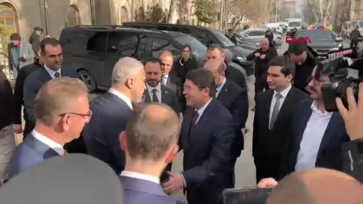 Adalet Bakanı Yılmaz Tunç, Özgür Özel’e sert tepki gösterdi. Siyasi