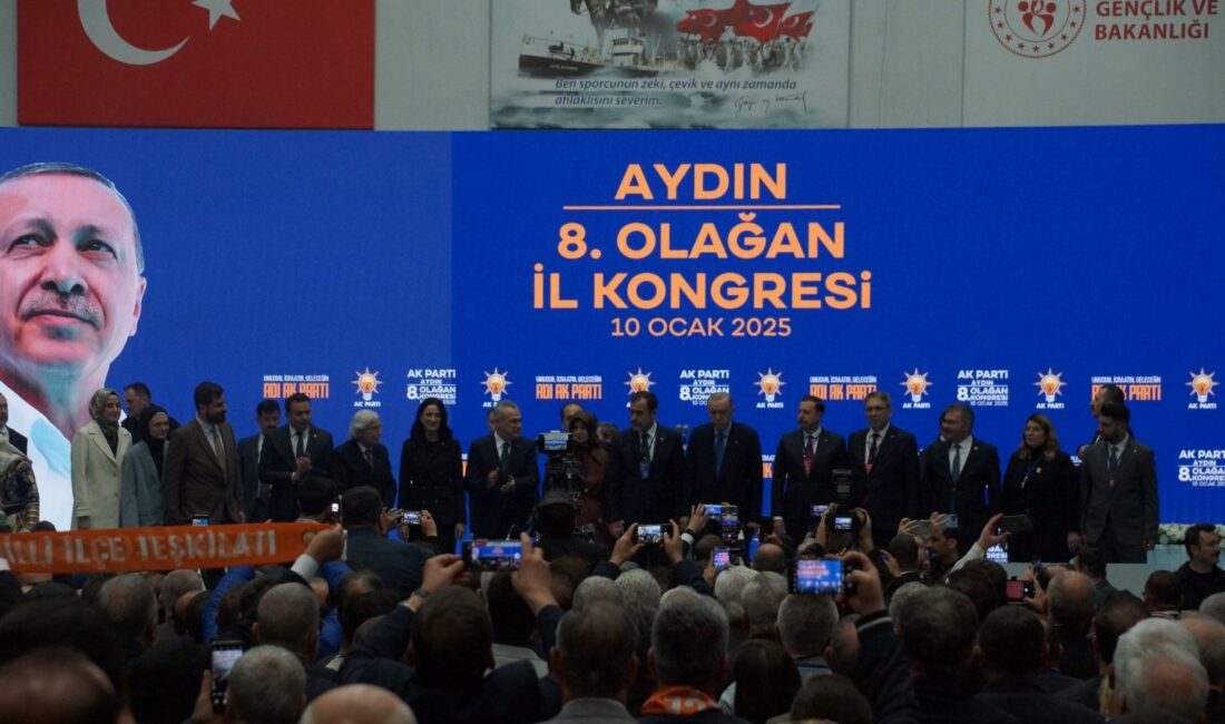 AK Parti Aydın İl Kongresi, coşkulu bir atmosferde gerçekleştirildi. Partinin