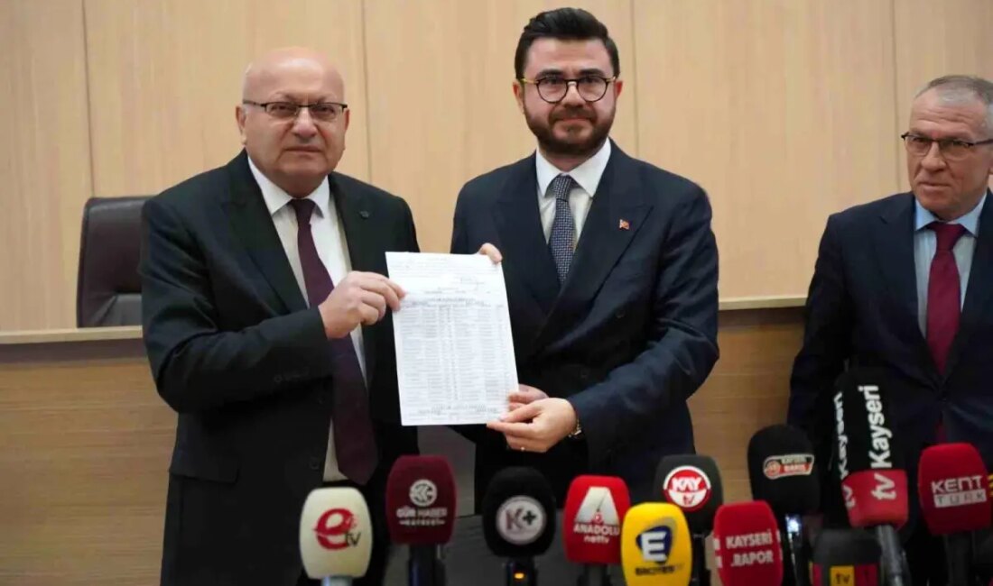 AK Parti Kayseri 8. Olağan İl Kongresi sonrası Hüseyin Okandan'ın