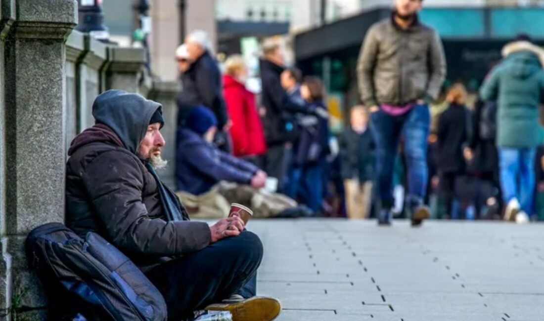 Almanya'da yoksulluk ve ekonomik zorluklar, 2024 verileriyle derinlemesine inceleniyor. Sosyal