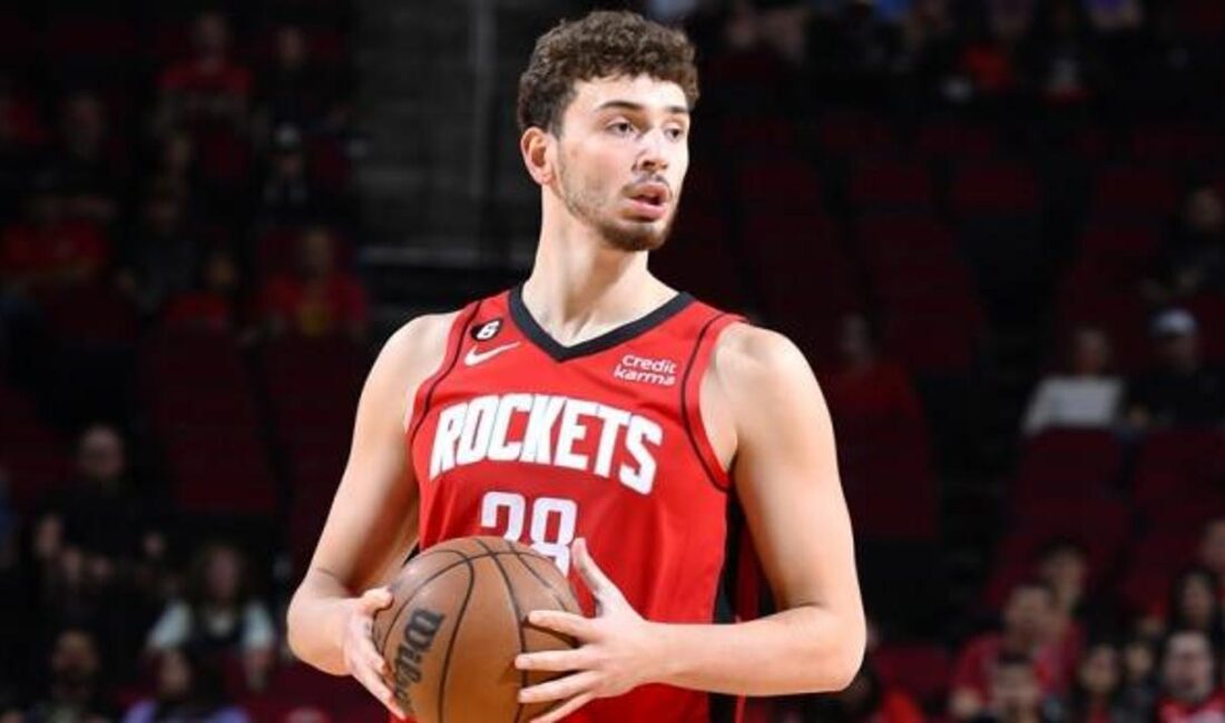 Alperen Şengün, Türk basketbolunun parlayan yıldızı olarak dikkat çekiyor. NBA