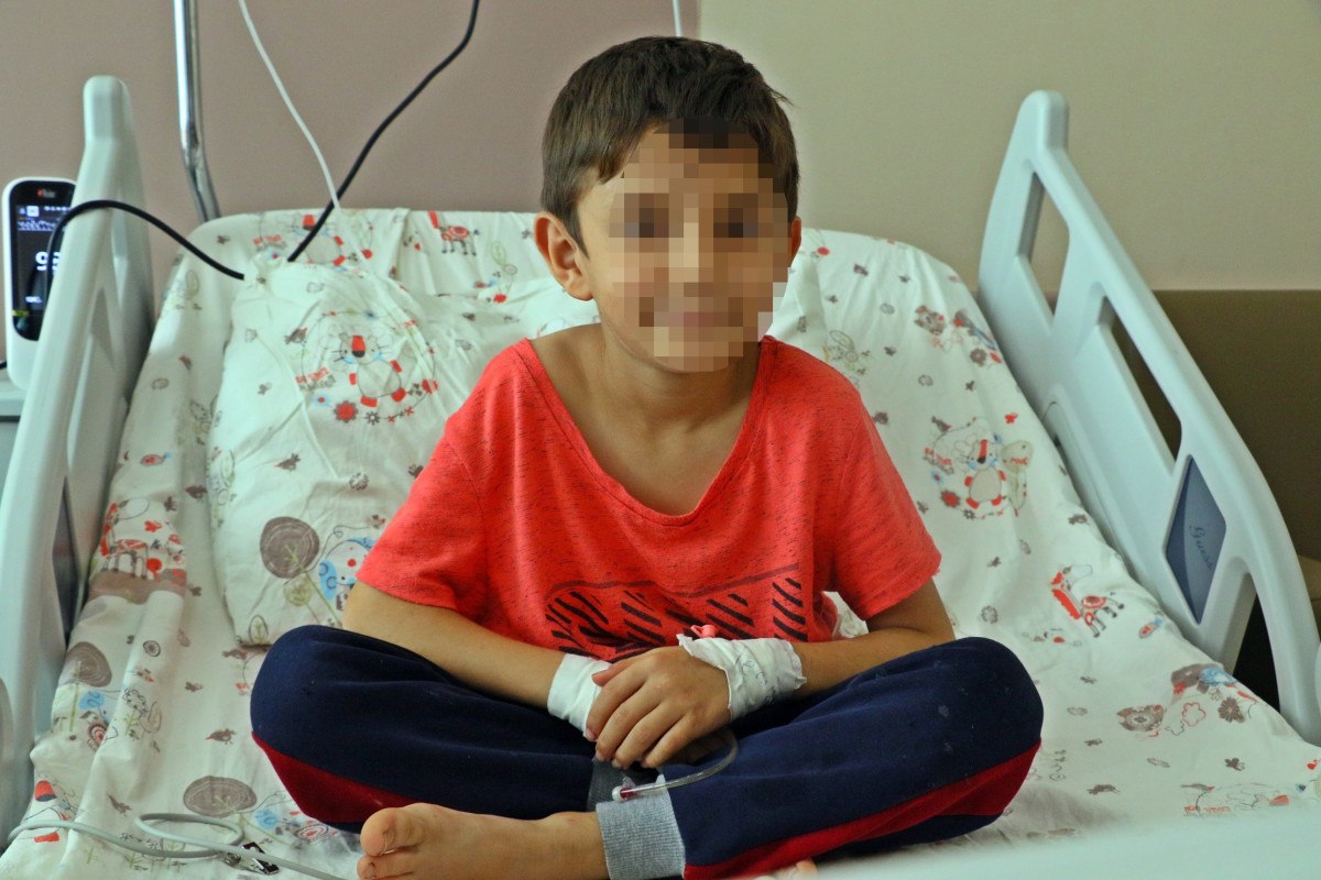 Antalya'da Yangında Üç Çocuk Kurtarıldı