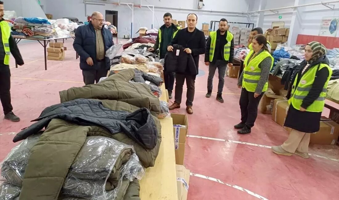 Araban'da ihtiyaç sahiplerine yönelik yardım dağıtımı başladı. Yerel halkın desteklenmesi