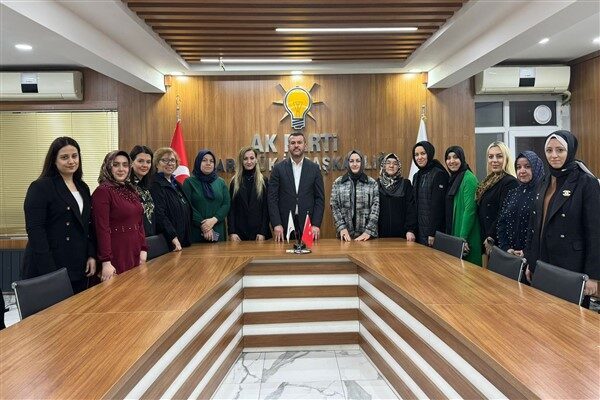 Karabük Belediye Başkanı Özkan Çetinkaya, AK Parti Karabük İl Kadın