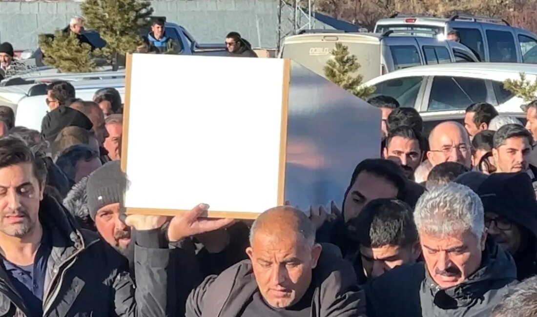 Berat Işık'ın trajik ölümü, hayranlarını derinden sarstı. Bu içerikte, genç