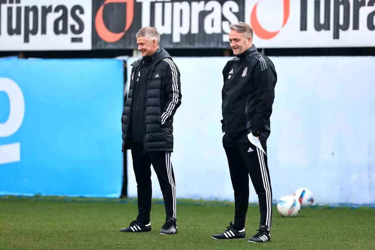 Beşiktaş, Antalyaspor maçı için hazırlıklarını sürdürüyor. Takım, antrenmanlarda yüksek bir