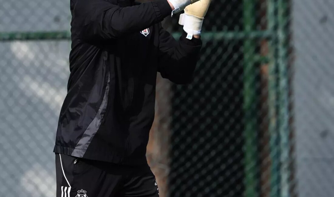 Beşiktaş, Twente ile oynayacağı maç için hazırlıklara başladı. Futbolseverler, takımın