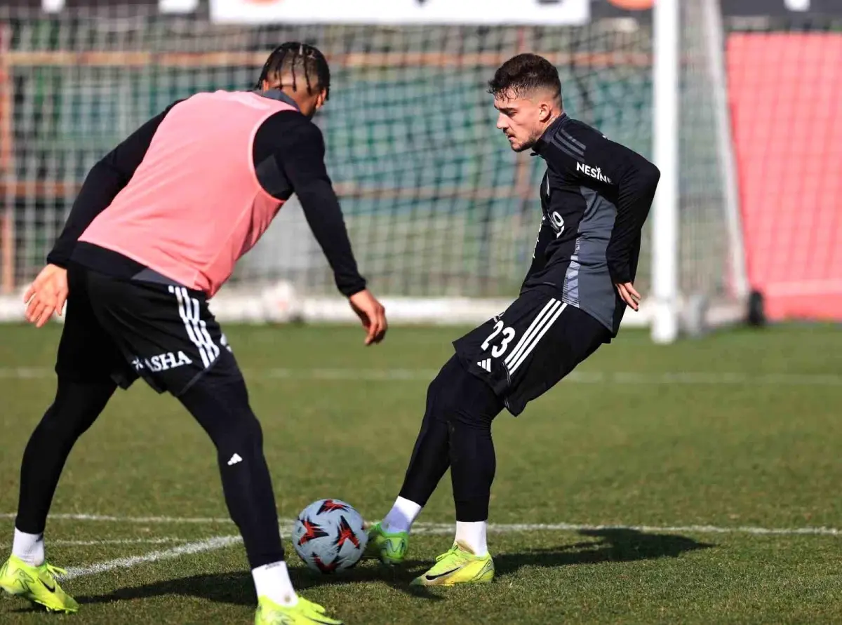 Beşiktaş, Twente ile oynayacağı maç için hazırlıklarına devam ediyor. Teknik