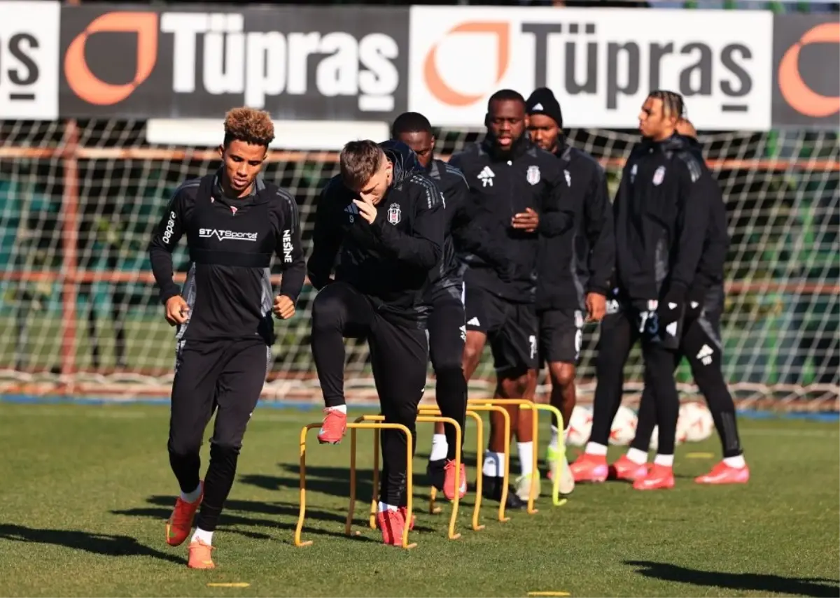 Beşiktaş, Twente ile oynayacağı maç için hazırlıklarına hız kesmeden devam