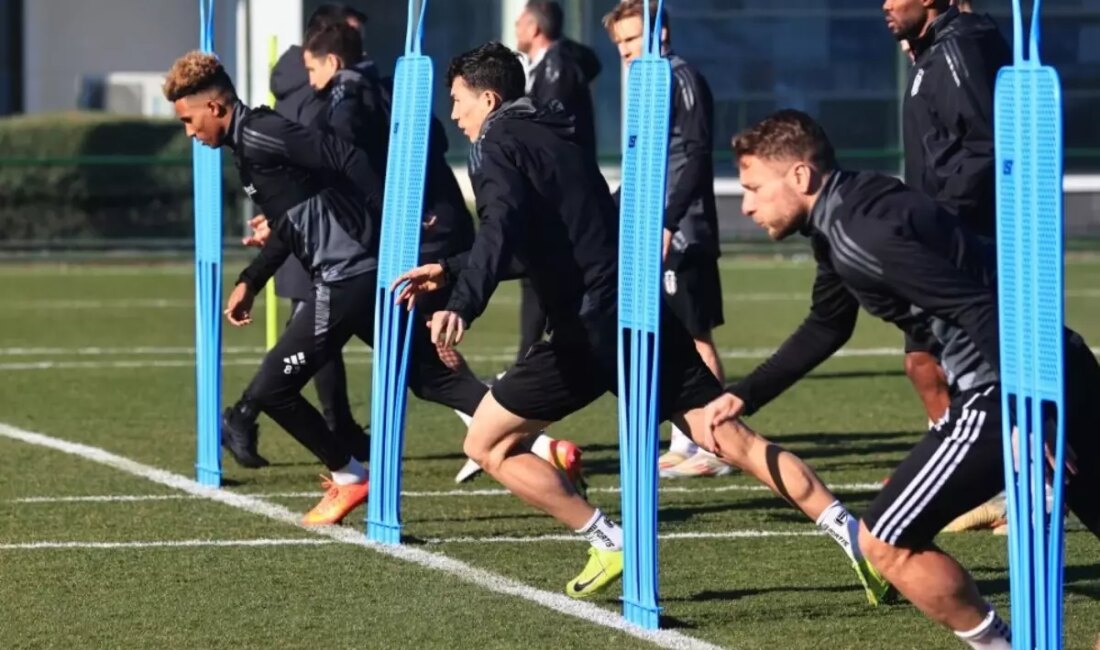 Beşiktaş, UEFA Avrupa Ligi Twente maçı için yoğun hazırlıklar yapıyor.
