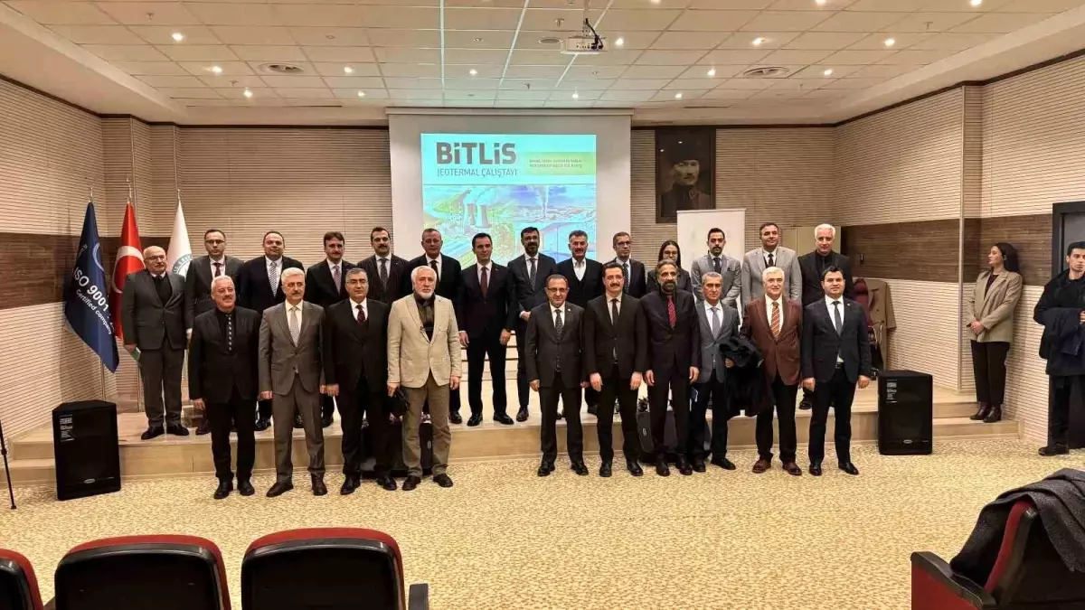 Bitlis'te düzenlenen jeotermal çalıştayında, enerji verimliliği ve sürdürülebilir kalkınma konuları