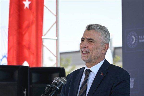 Ticaret Bakanı Prof. Dr. Ömer Bolat, Türkiye Müteahhitler Birliği tarafından