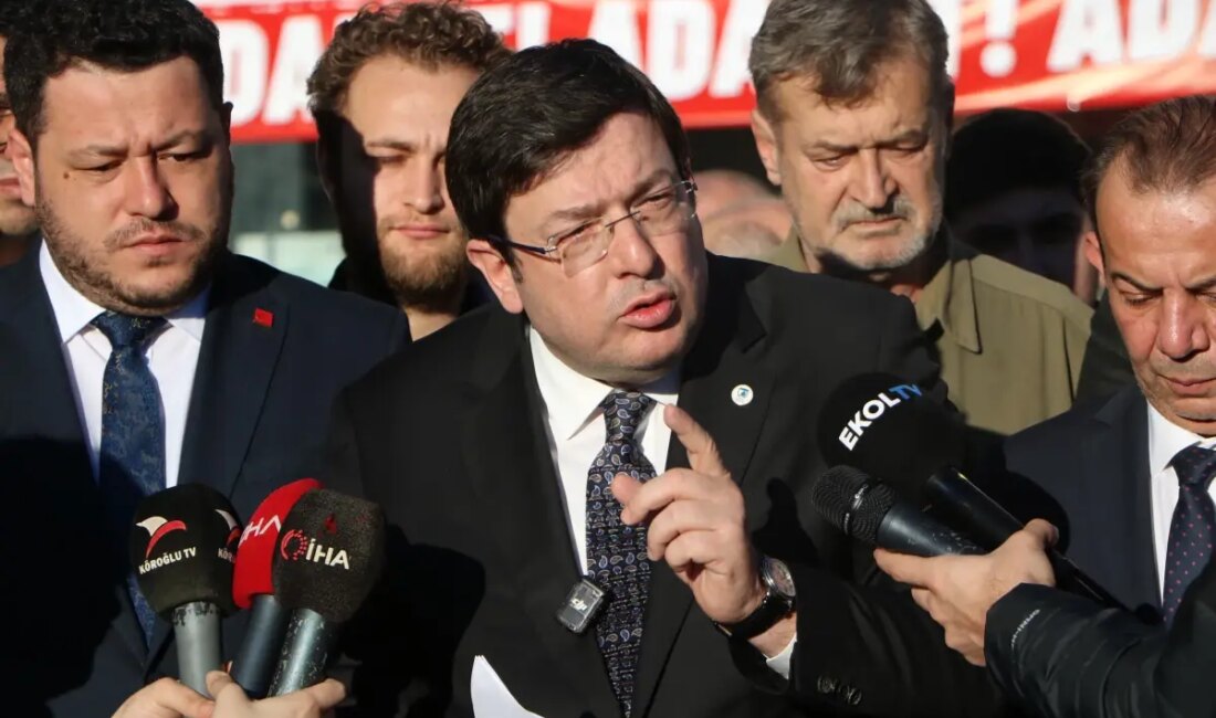 Bolu'da meydana gelen kayak merkezi yangını sonrası CHP'li belediye başkanları