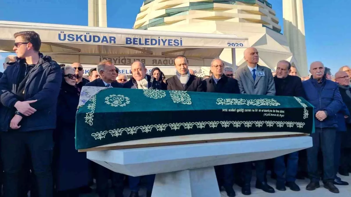 Bolu'daki otel yangınında hayatını kaybeden Türkmen ailesi için düzenlenen cenaze