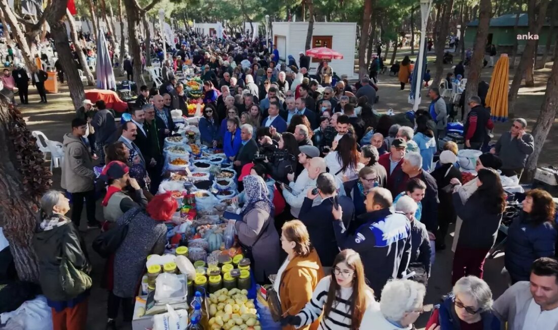 Çandır Fasulyesi Şenliği, Konyaaltı ve Manavgat işbirliğiyle gerçekleşti. Yerel lezzetlerin