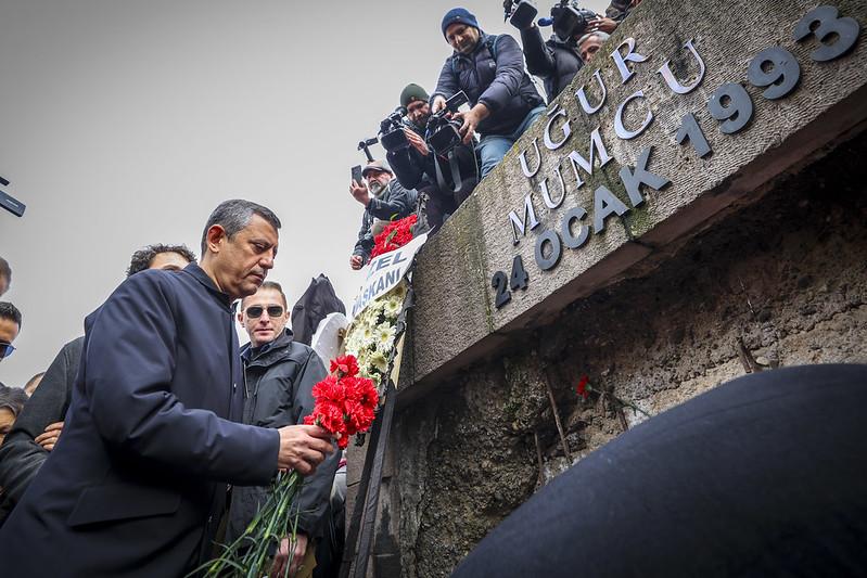 CHP Genel Başkanı Özgür Özel, suikast sonucu hayatını kaybeden gazeteci