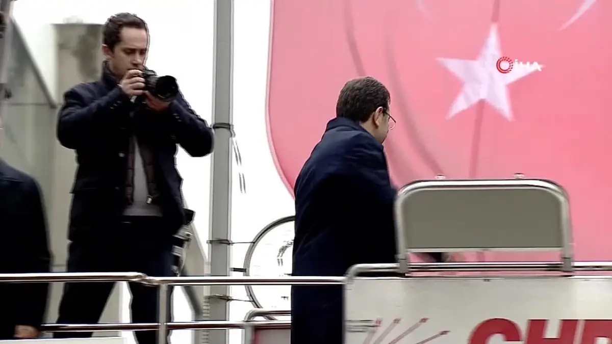 CHP Genel Başkanı Özgür Özel, Rıza Akpolat için adalet talebinde