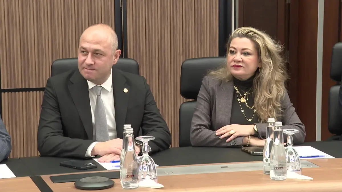 CHP Genel Başkanı Özgür Özel, Türkiye Ekonomi Bankası (TEB) heyetini
