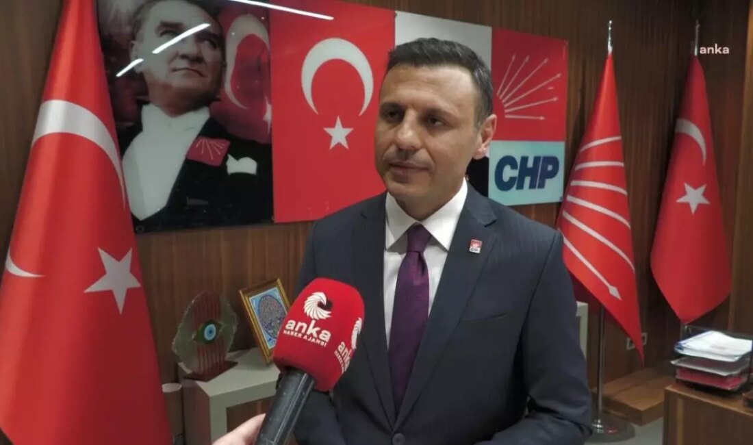 CHP İstanbul İl Başkanı Özgür Çelik, Beşiktaş Belediye Başkanı Rıza