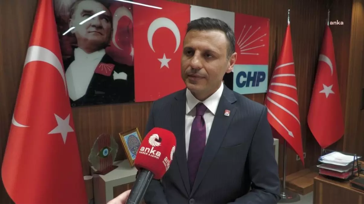 CHP İstanbul İl Başkanı Özgür Çelik, Beşiktaş Belediye Başkanı Rıza
