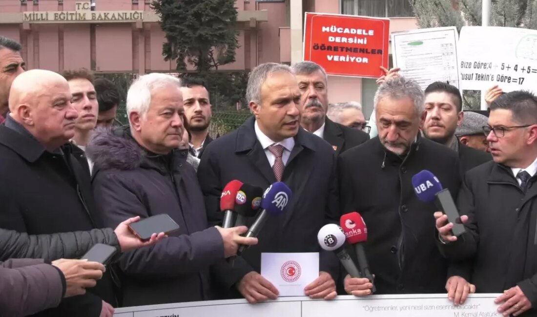 CHP, Milli Eğitim Bakanı Yusuf Tekin'e istifa çağrısı yaparak eğitimdeki