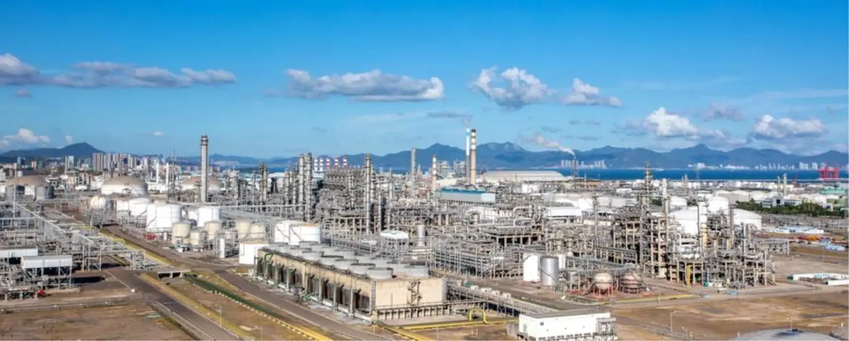 Çin, 60 milyar Yuanlık dev bir petrokimya yatırımı ile sektöründe