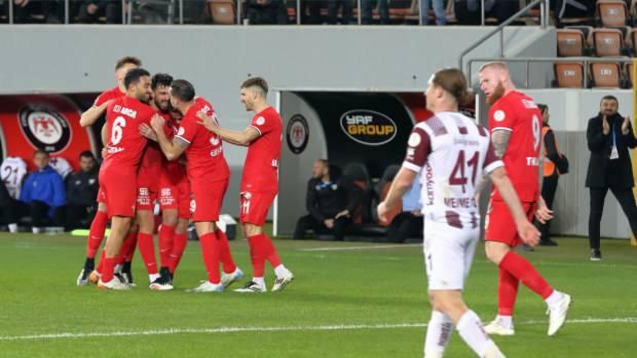 Çorum FK, Bandırmaspor karşısında sergilediği etkileyici performansla sahadan 4-0 galip