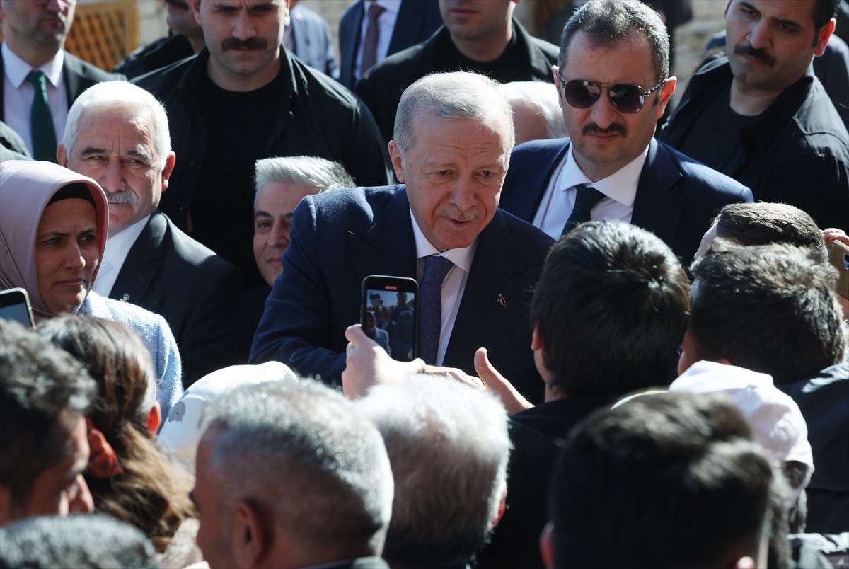 Cumhurbaşkanı Erdoğan Antalya'da AK Parti İl Kongresi İçin Hazırlıklarını Sürdürüyor