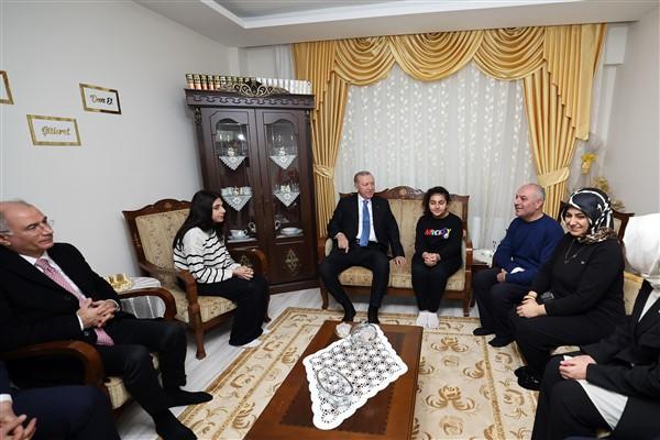 Cumhurbaşkanı Recep Tayyip Erdoğan, Malatya programı kapsamında Uludağ ailesine ziyarette