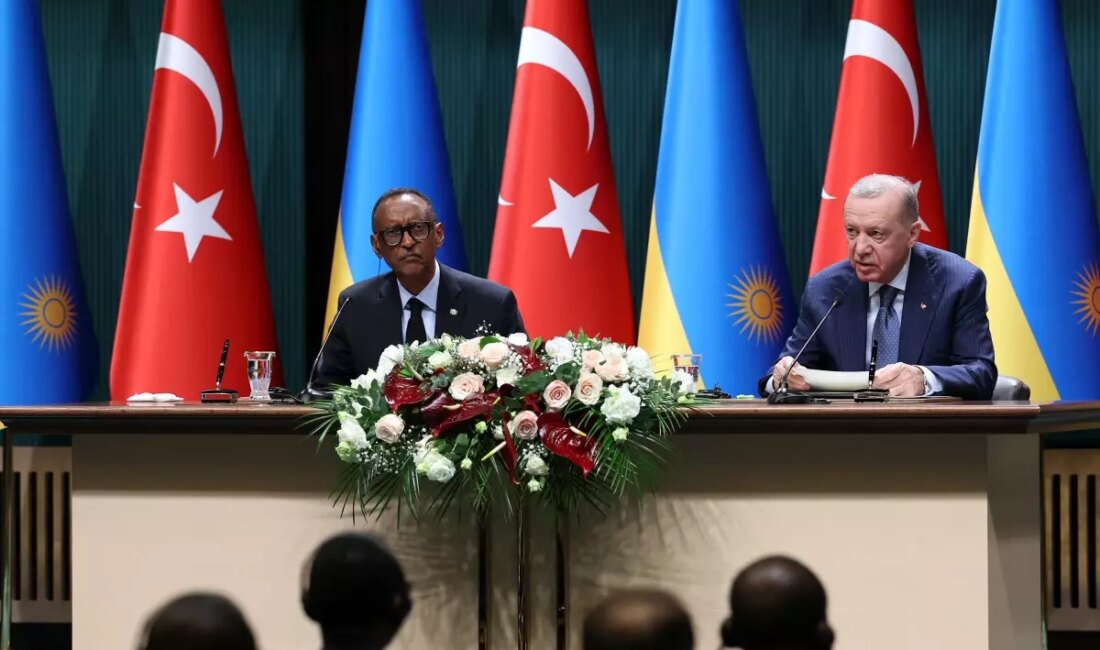 Cumhurbaşkanı Erdoğan, Ruanda Cumhurbaşkanı Kagame ile gerçekleştirdiği önemli görüşmede iki