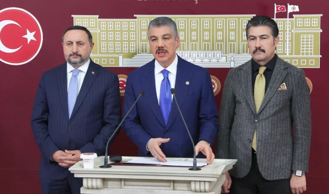 Cüneyt Yüksel, Suriye'deki insan hakları ihlalleri hakkında çarpıcı açıklamalar yapıyor.