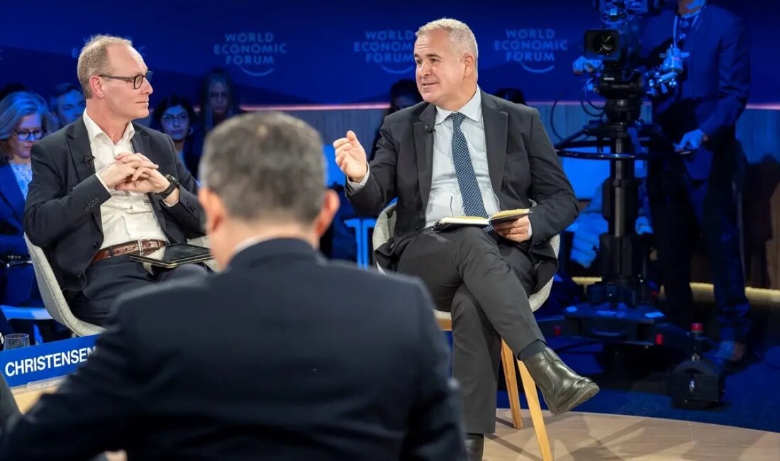 Davos'ta Sürdürülebilirlik ve Yeni Ekonomi Vurgusu, küresel ekonomik dönüşümde çevresel