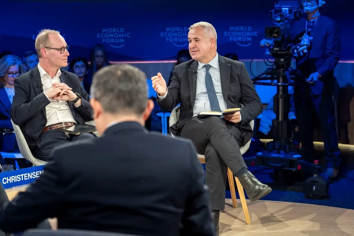 Davos'ta Sürdürülebilirlik ve Yeni Ekonomi Vurgusu, küresel ekonomik dönüşümde çevresel