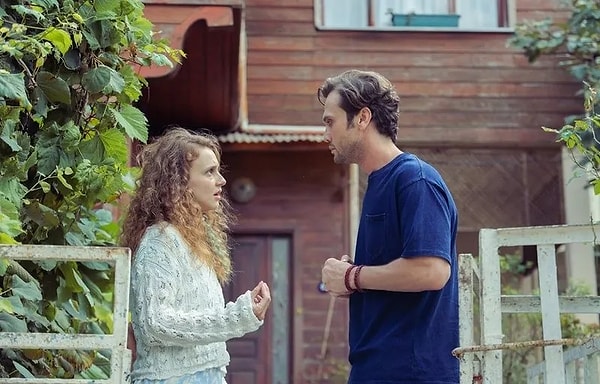 Deha Dizisinde Esme Karakterine Veda: Ahsen Eroğlu'nun Duygusal Paylaşımı