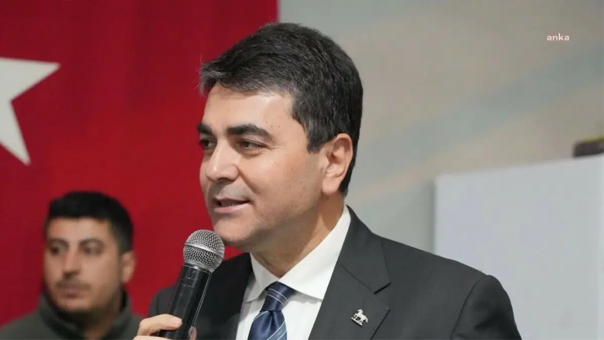 Demokrat Parti, Ümit Özdağ'ın gözaltına alınmasına sert tepki gösterdi. Parti