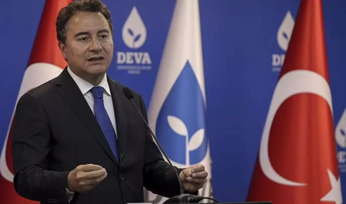 DEVA Partisi Genel Başkanı Ali Babacan, Diyarbakır'da gerçekleştirdiği taziye ziyareti