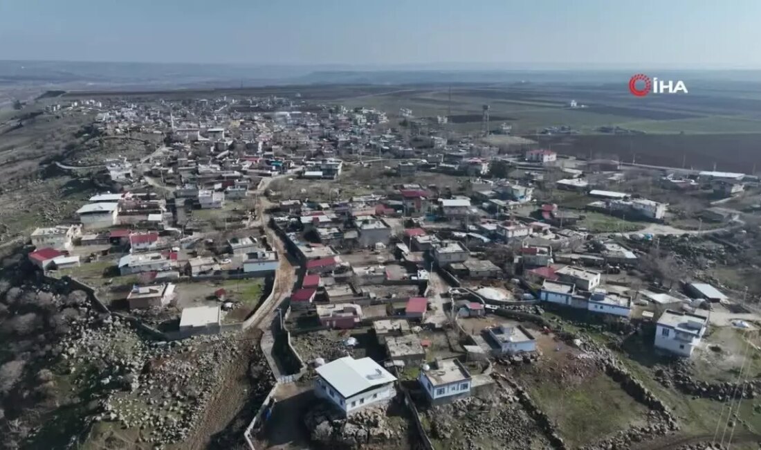 Diyarbakır'da düzenlenen 'Dijital Bağımlılığa Karşı Sanat ve Spor Şenliği', çocuklara