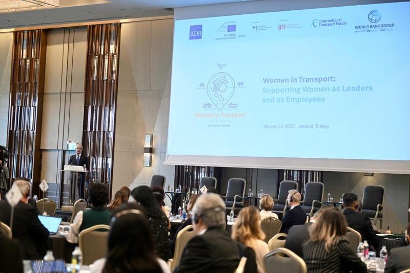Dünya Bankası Ulaşımda Kadınlar Ağı Konferansı