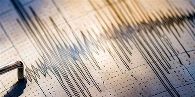 Ege Denizi'nde meydana gelen 5,2 büyüklüğündeki depremin detayları, etkileri ve