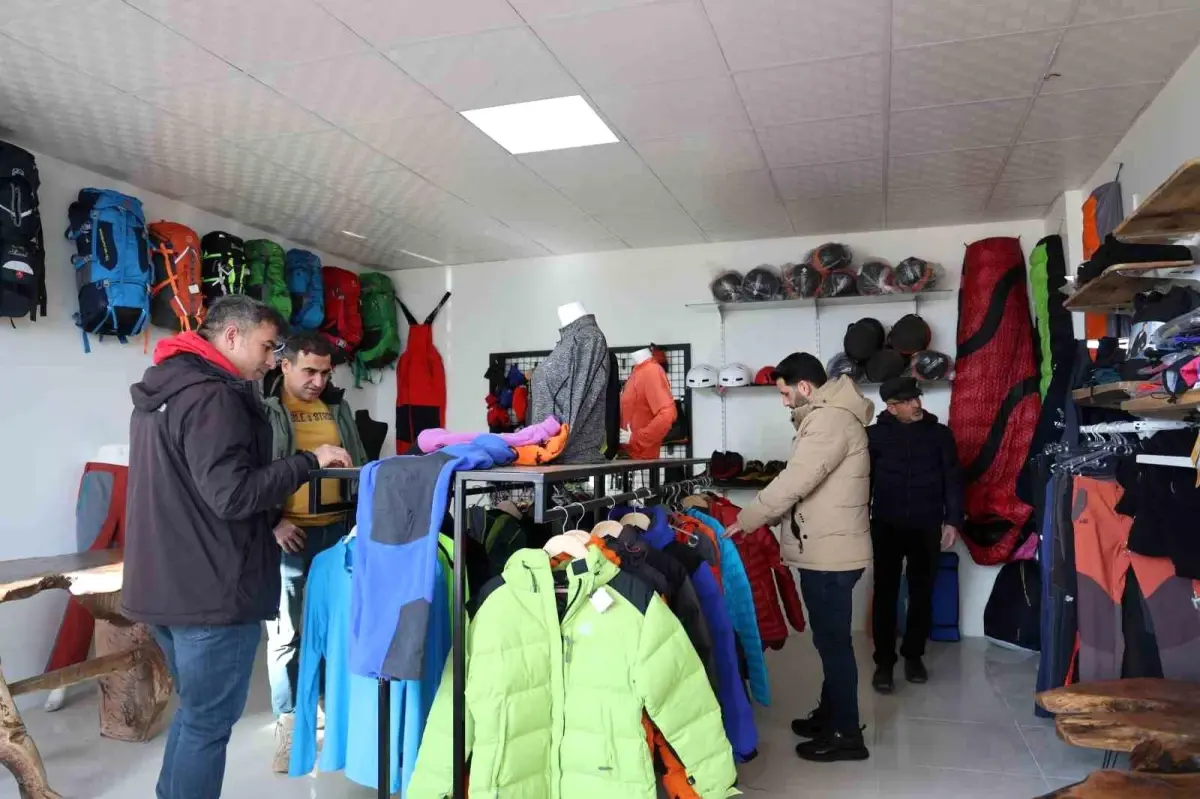 Elazığ Dağcılık ve Arama Kurtarma Spor Kulübü, doğa severler ve