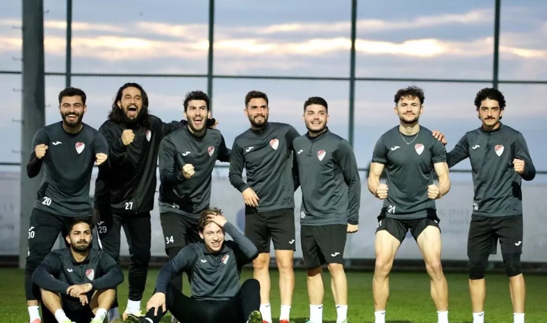 Elazığspor, Antalya kampını başarıyla tamamladı. Takım, yeni sezon öncesi hazırlıklarını