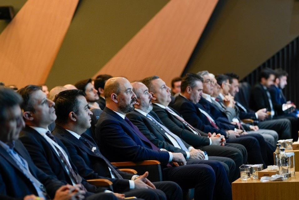 EMLAK Konut Gayrimenkul Yatırım Ortaklığı'nın 2024 Satış Sonuçları ve 2025 Stratejileri