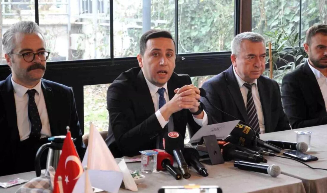 Emrah Öngel, Büro Memur-Sen Eskişehir Şube Başkanlığı'na adaylığını açıkladı. Sendikal