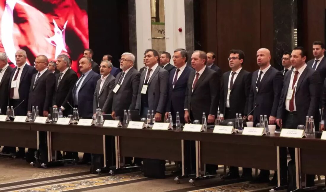 Enerji ve Tabii Kaynaklar Bakanı Alparslan Bayraktar, ELDER XV. Sektör