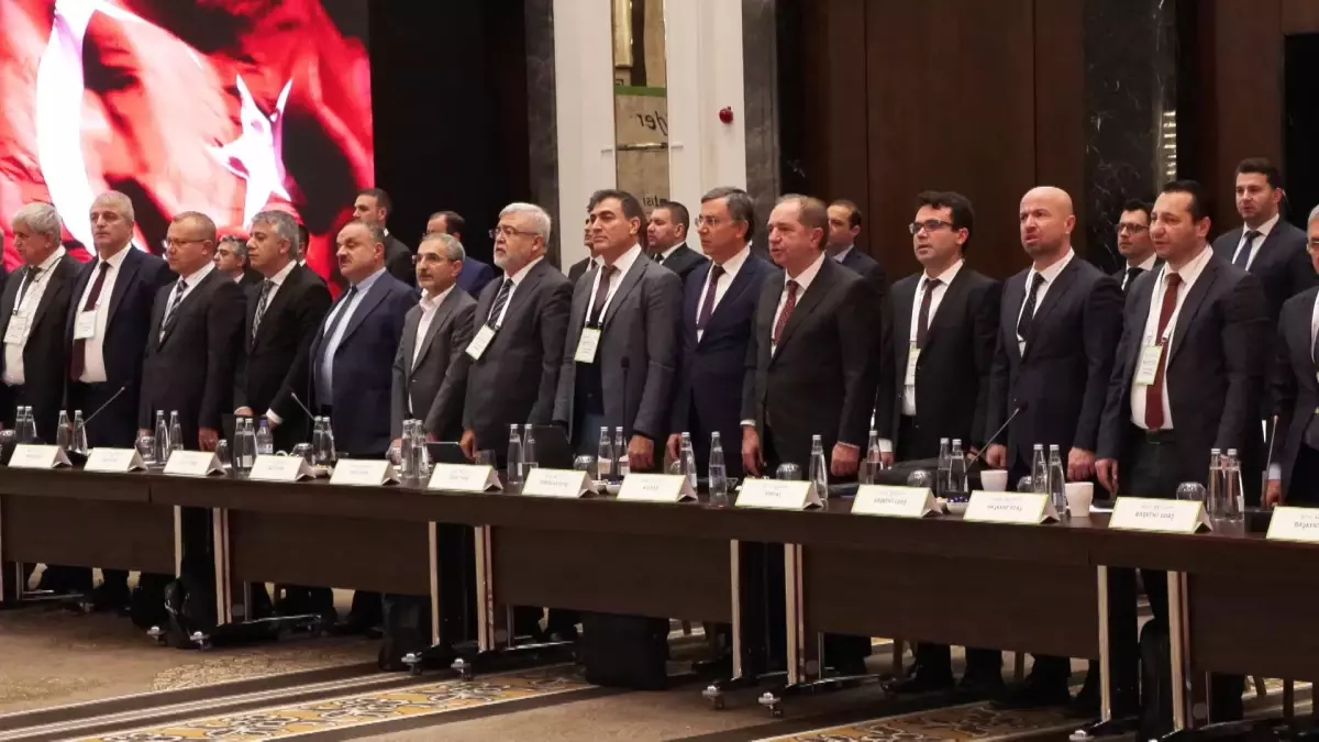 Enerji ve Tabii Kaynaklar Bakanı Alparslan Bayraktar, ELDER XV. Sektör