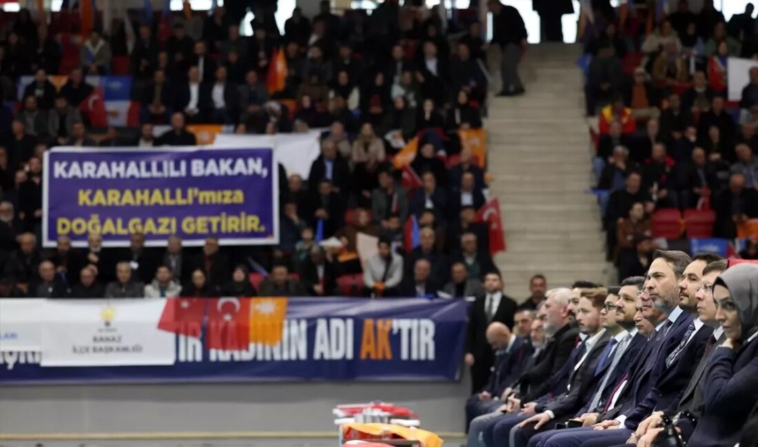 Enerji ve Tabii Kaynaklar Bakanı Alparslan Bayraktar, Uşak'ta gerçekleştirdiği açıklamalarla