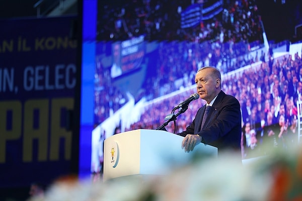 Erdoğan Antalya'da AK Parti Kongresinde Önemli Açıklamalarda Bulundu